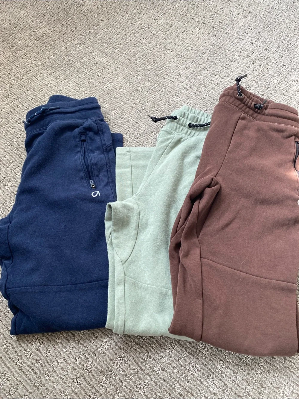 Gap Fit Kids Navy, Sage, and Brown Jogger Pants - size XL 3 pairs